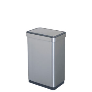 Современное сенсорное мусорное ведро экономичной линии EKO, модель EK9578MMT-50L, вид сзади